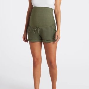 Birdie Maternity Roll Hem Short